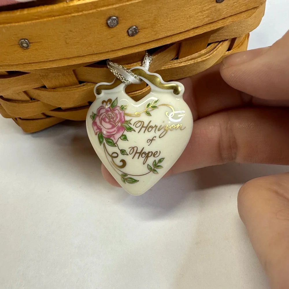 Longaberger 1999 Horizon of Hope Basket Lid Liner Protector Tie-on Charm Pink